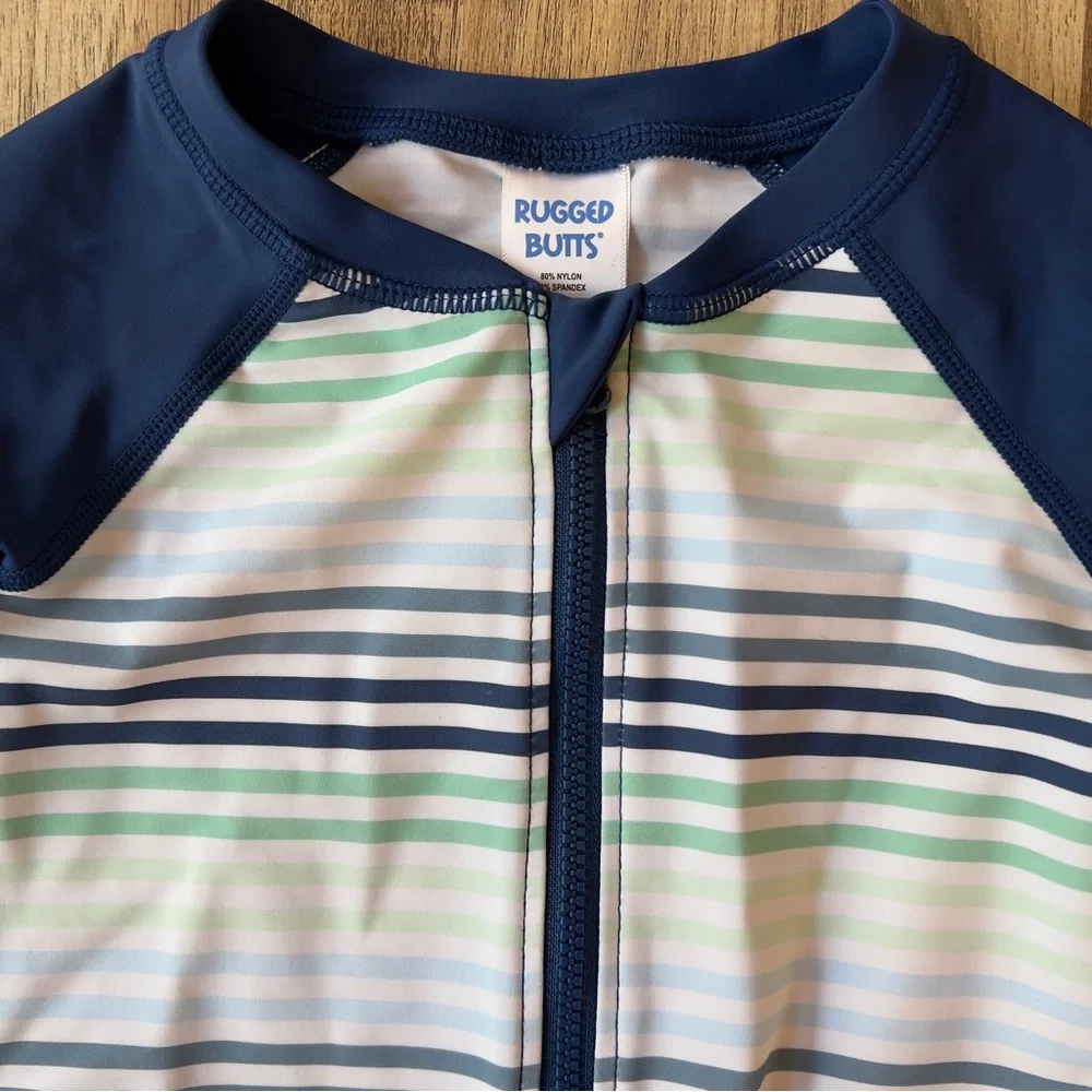 NWOT Rugged Butts Striped Rash Guard - Picture 2 of 4